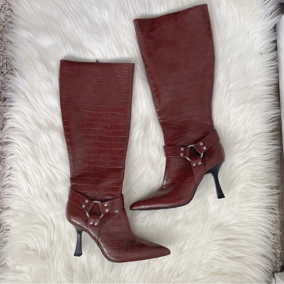 Brown croc patent leather point toe heeled boots - Picture 4 of 5